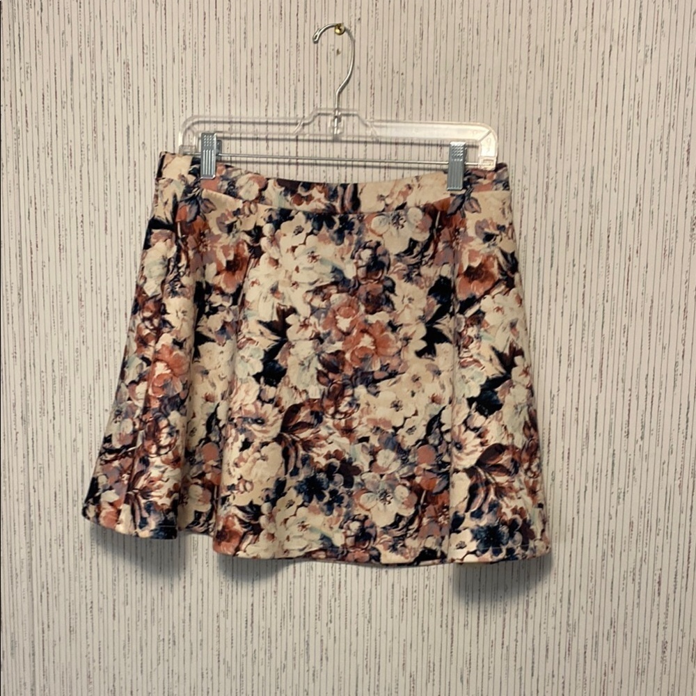 Blue & Pink Bethany Mota XL Vintage-Inspired Floral Print Skater Skirt - Picture 4 of 6